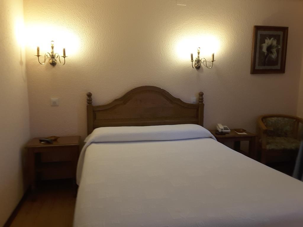 Riodeva Otel Unquera Dış mekan fotoğraf