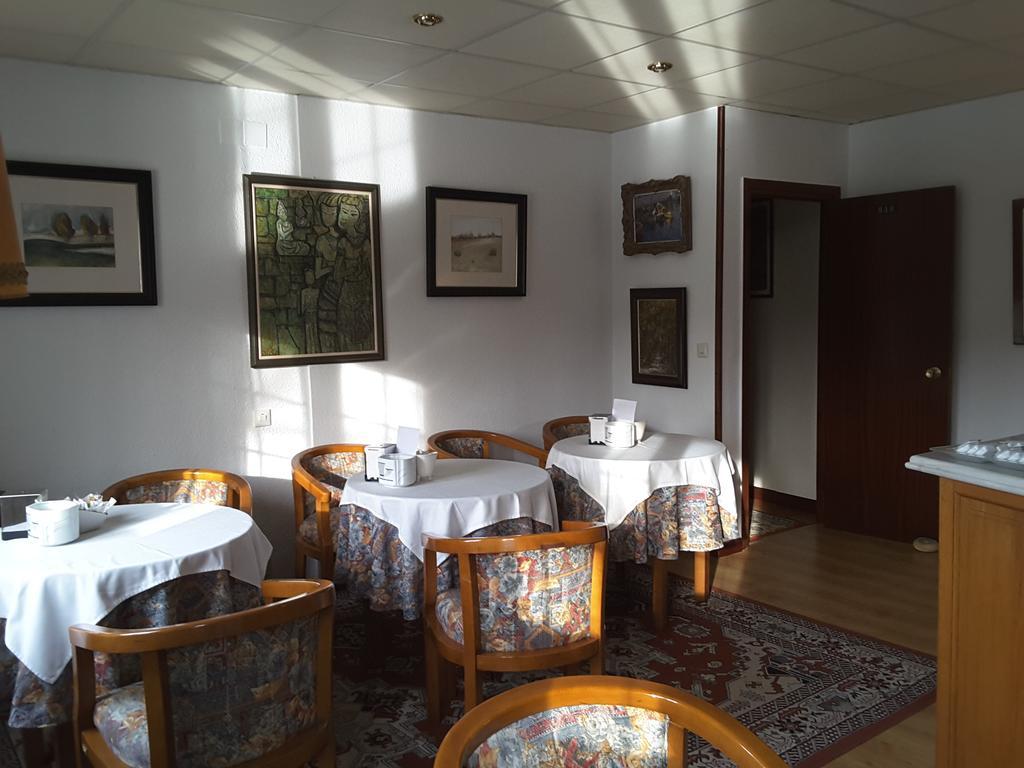Riodeva Otel Unquera Dış mekan fotoğraf